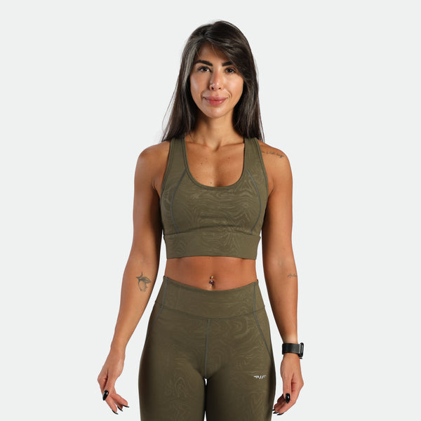 Best Sportswear to Wear on Hiking Adventures: Women Edition