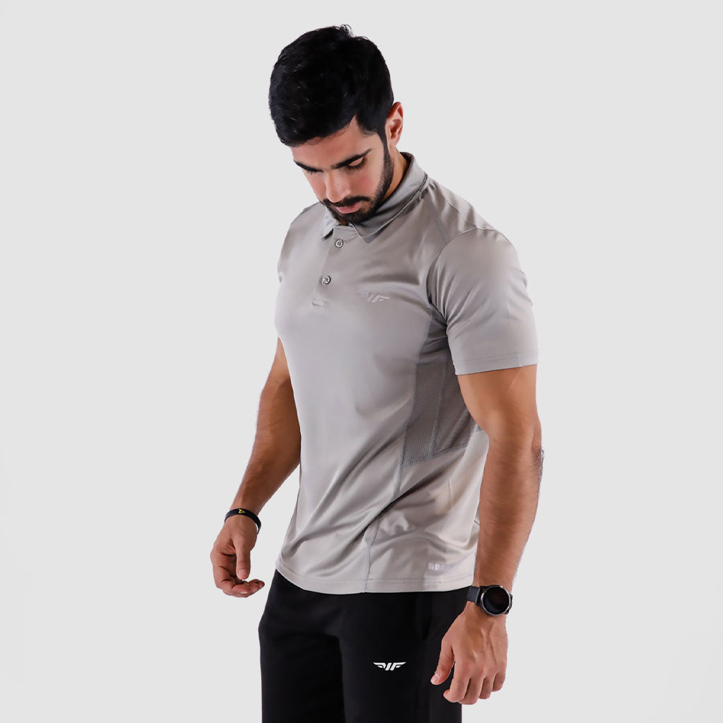 a fit man wearing t-shirt light grey with pants black 
