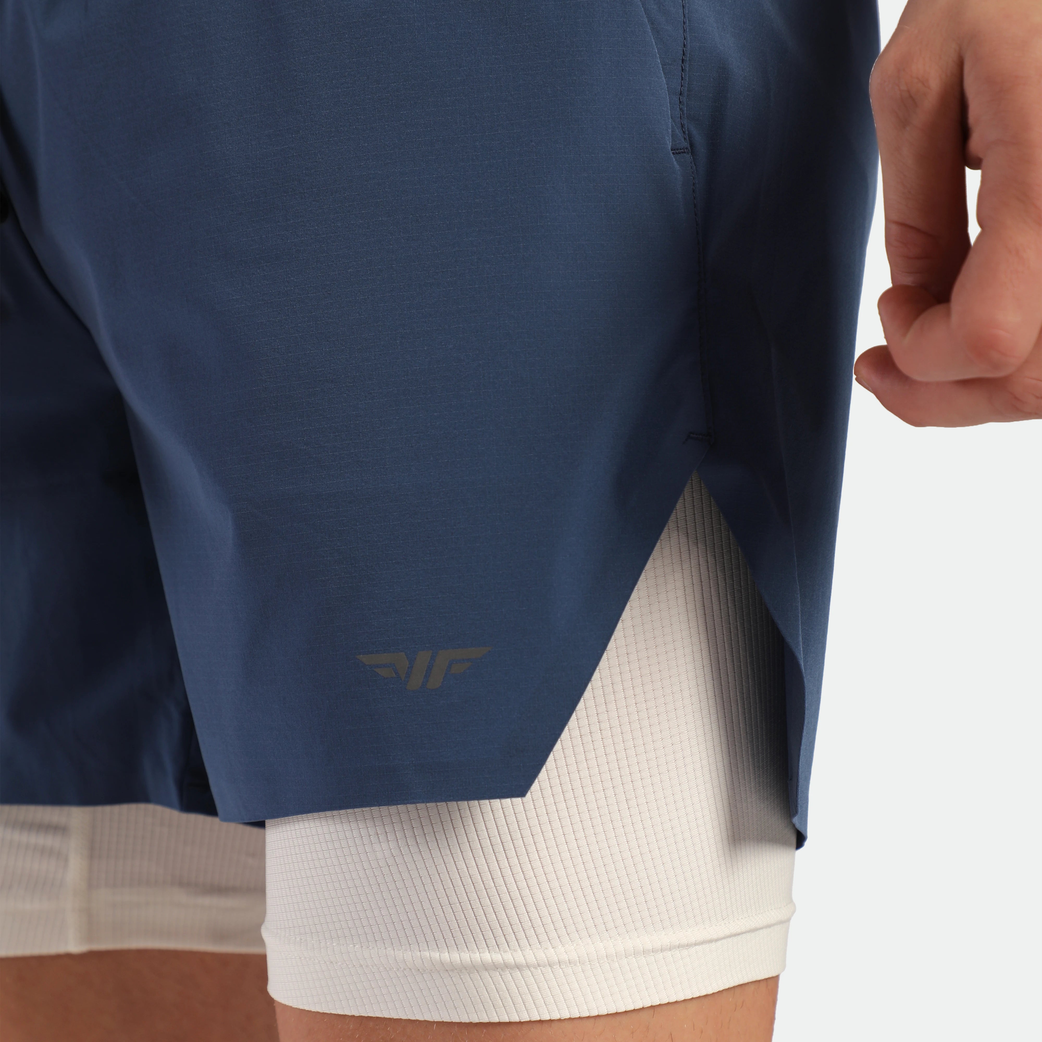 MEN-SUMMER-ESCAPE-2IN1-CORE-SHORT (ENSIGN BLUE)