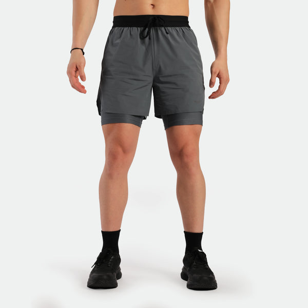 MEN-SUMMER-ESCAPE-2IN1-CORE-SHORT (TURBULENCE GREY)