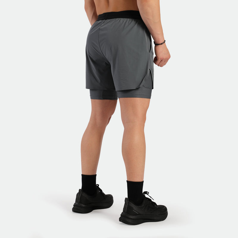 MEN-SUMMER-ESCAPE-2IN1-CORE-SHORT (TURBULENCE GREY)
