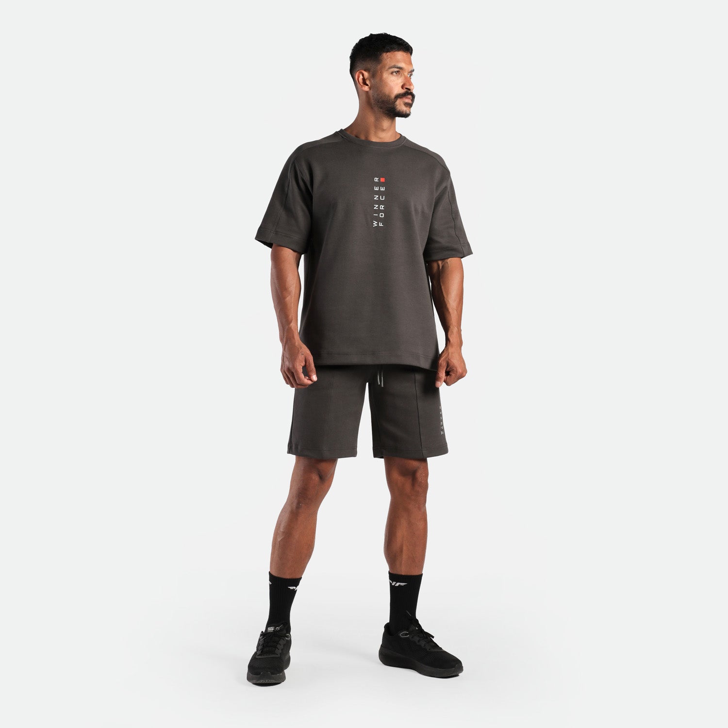 MEN-GO BEYOND-360°-SHORT (IRON-DARK GREY)