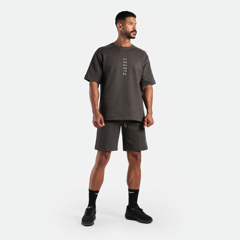 MEN-GO BEYOND-360°-SHORT (IRON-DARK GREY)