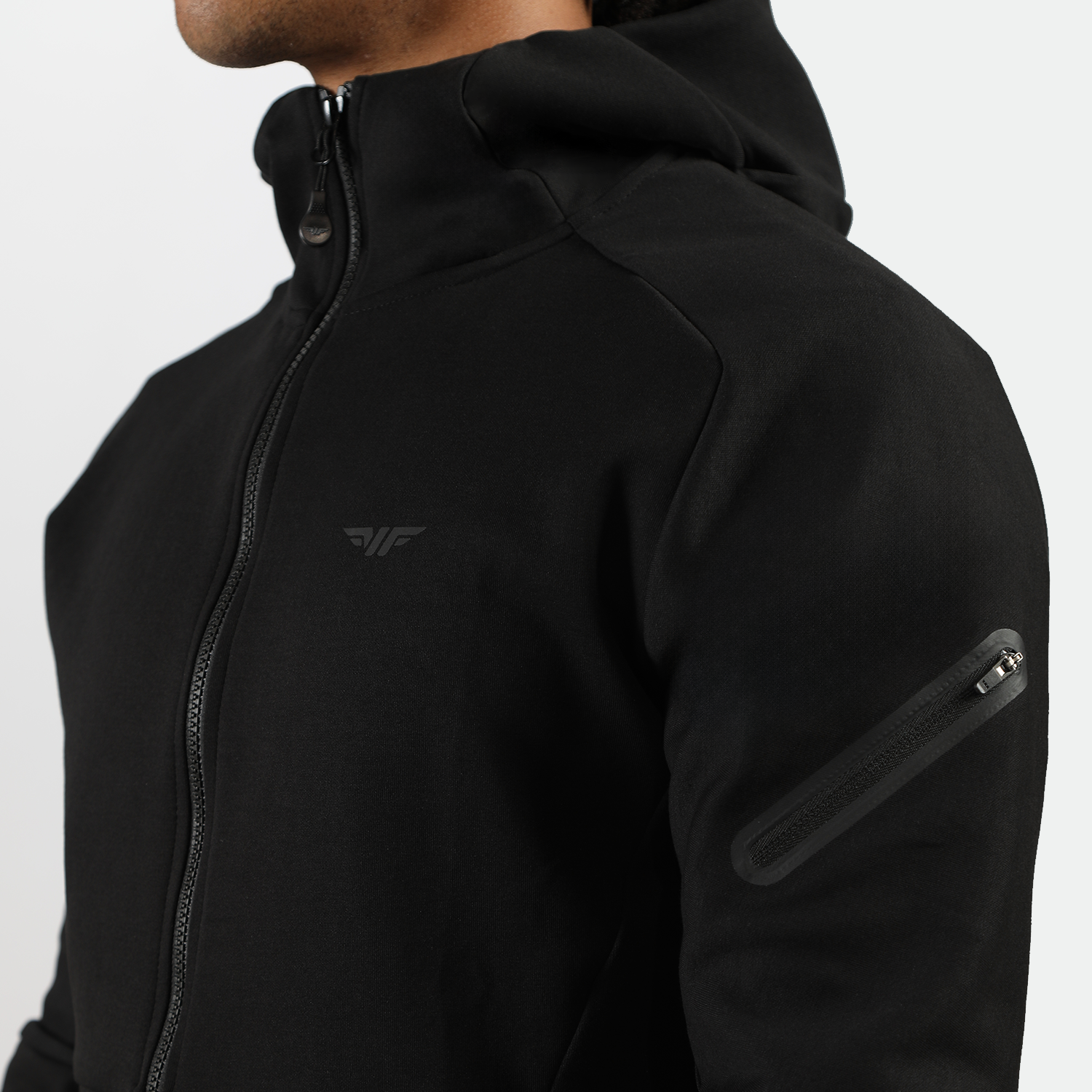 MEN-GO-BEYOND-TECH-ZIPPED-HOODIE (BLACK)