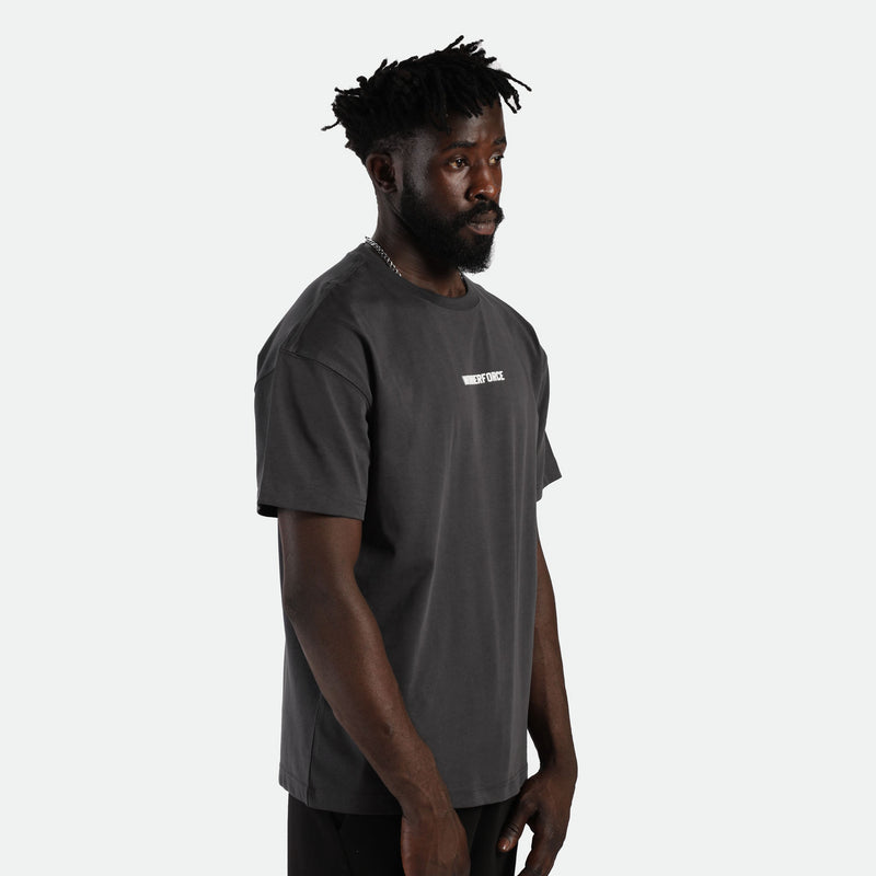 MEN-ESSENTIAL-ON THE GO-T-SHIRT (DARK-GREY)