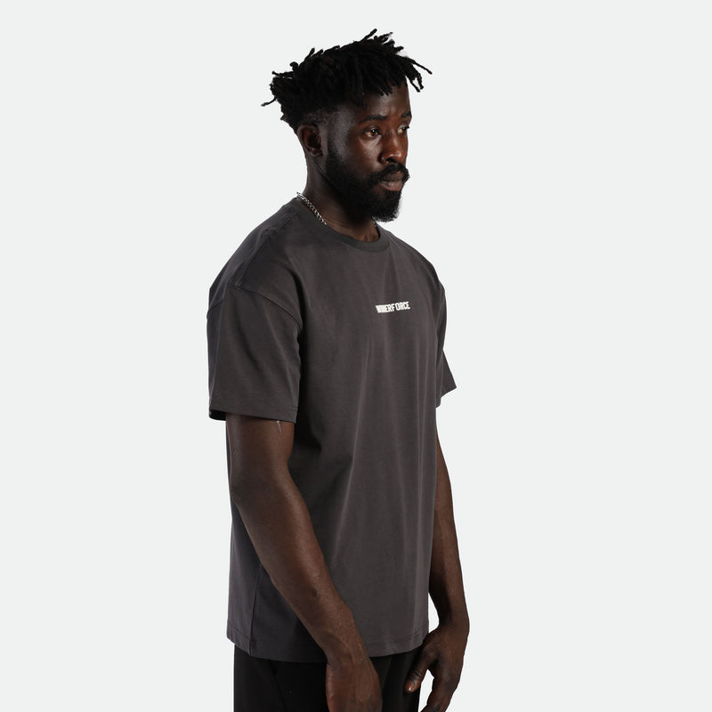 MEN-ESSENTIAL-ON THE GO-T-SHIRT (DARK-GREY)