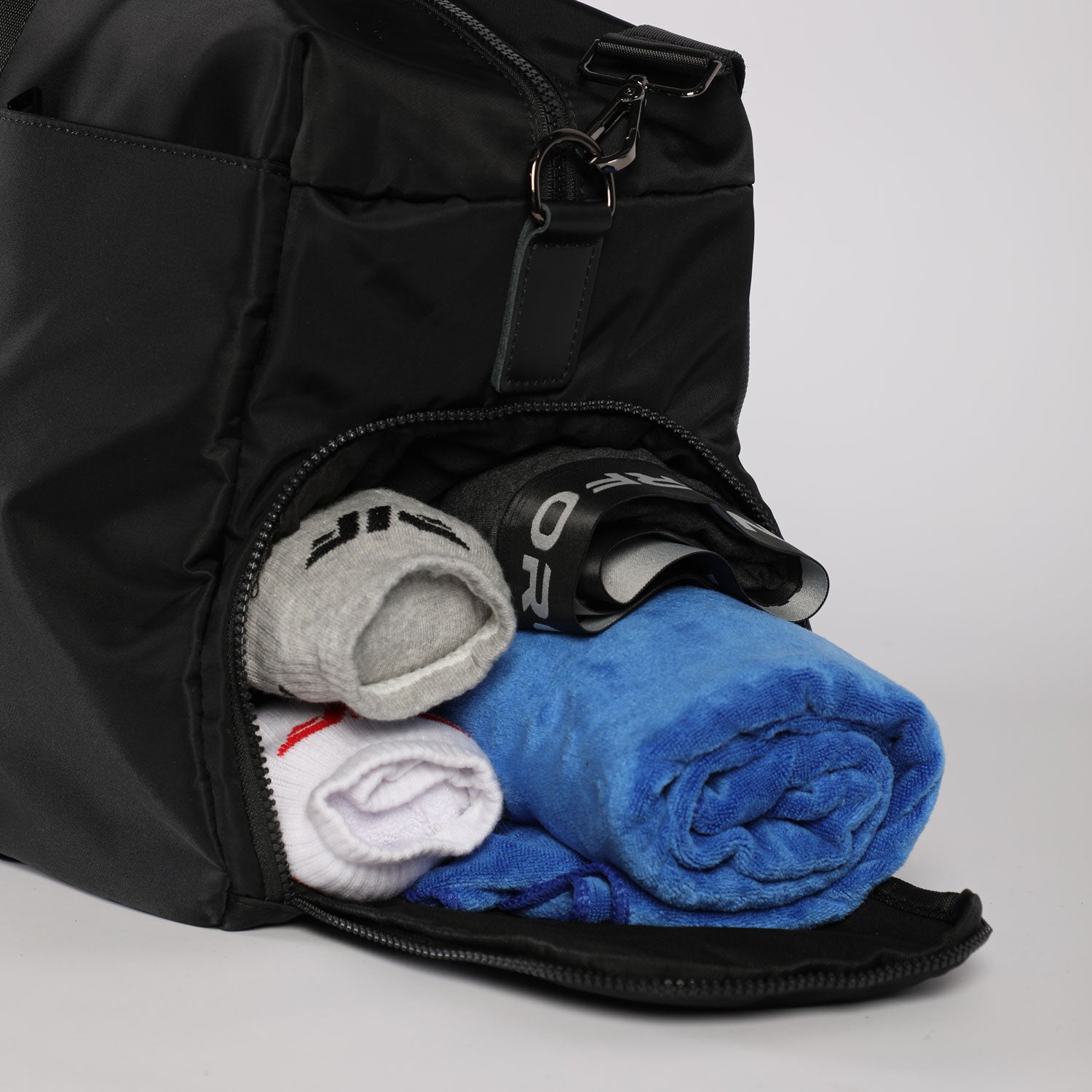 THE ESSENTIAL-MVP-BAG (BLACK)