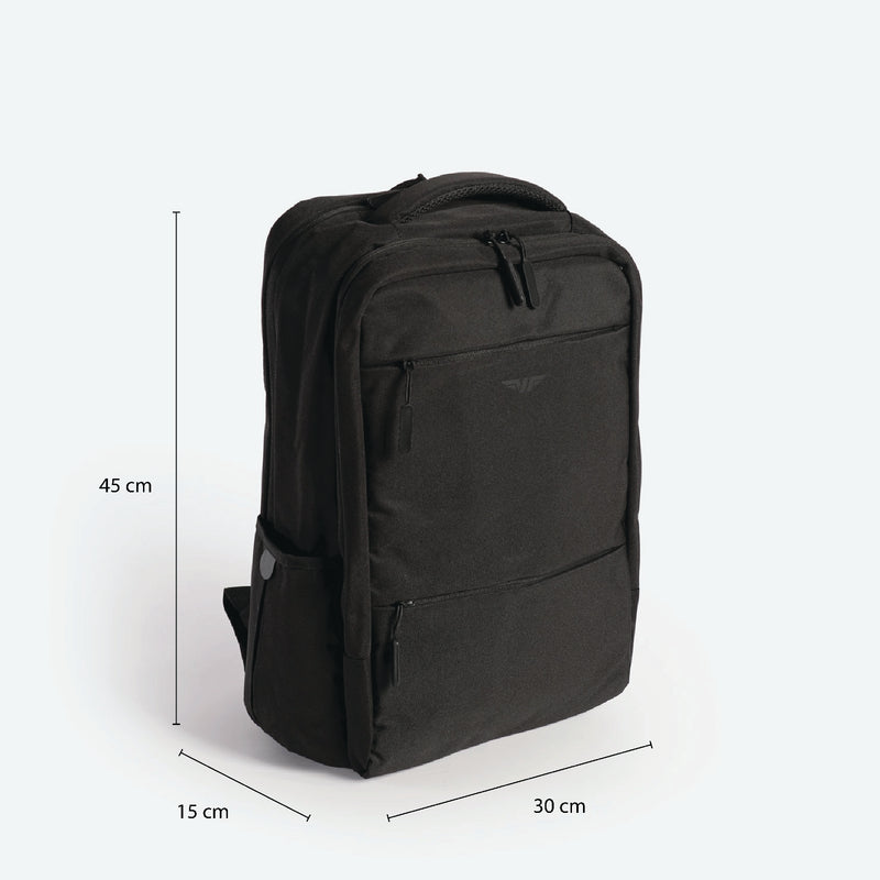 A black backpack is shown with dimensions labeled: 45 cm tall, 30 cm wide, and 15 cm deep. The bag has front and side zippered pockets.