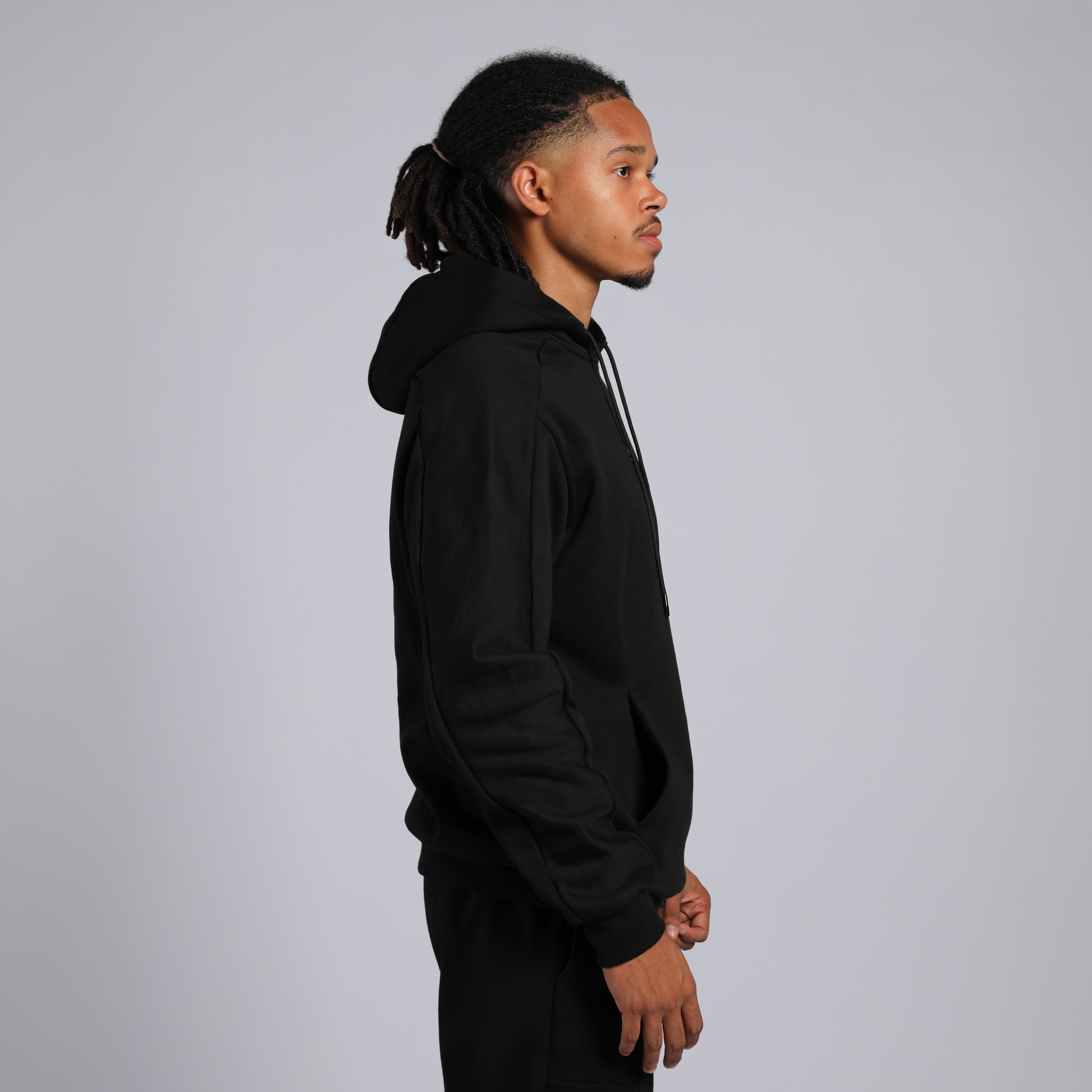 MEN-EDGE-OUT-DOWNTIME-HOODIE (BLACK)