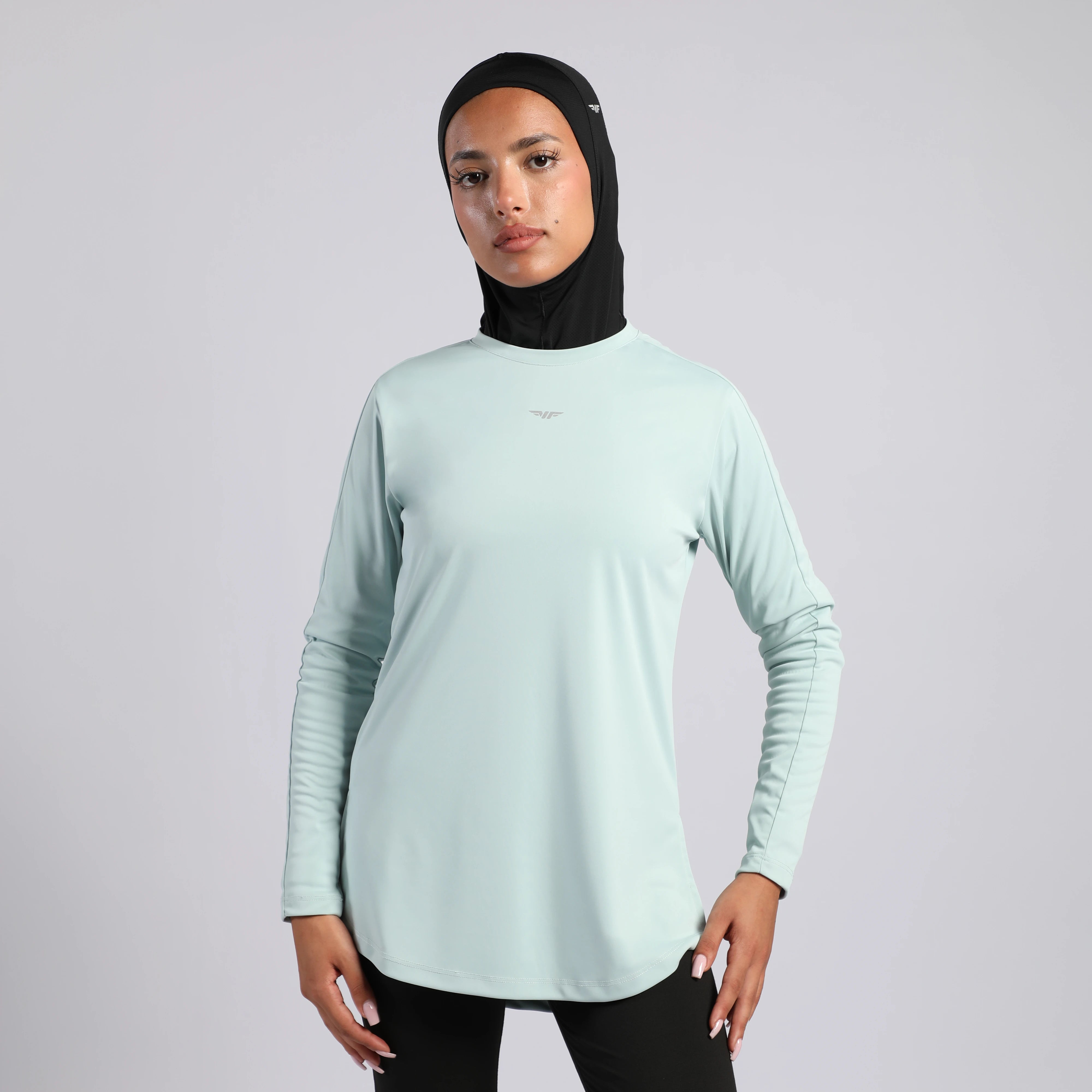 WOMEN-MODEST-TRAINING-TOP (PASTEL-BLUE)