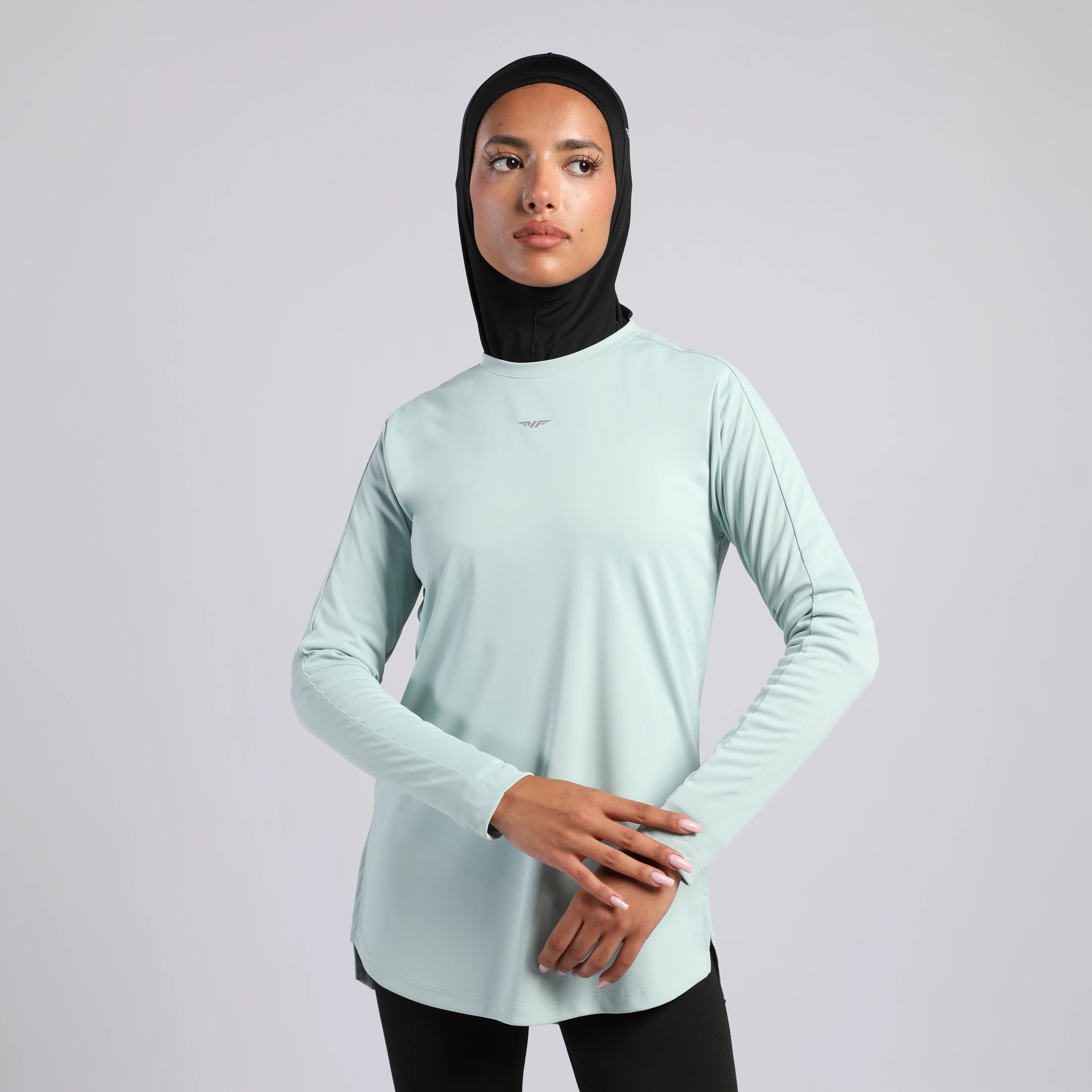WOMEN-MODEST-TRAINING-TOP (PASTEL-BLUE)
