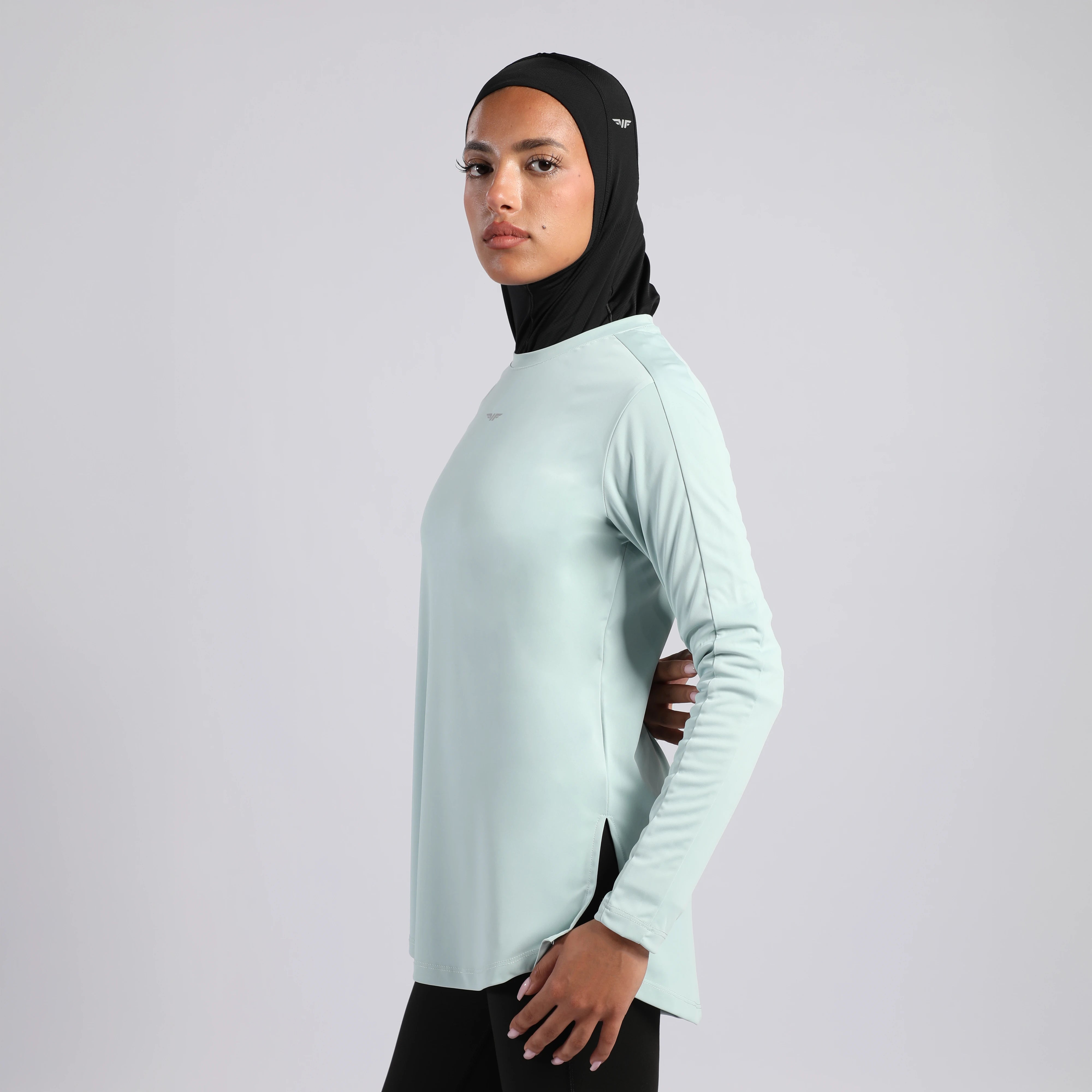 WOMEN-MODEST-TRAINING-TOP (PASTEL-BLUE)