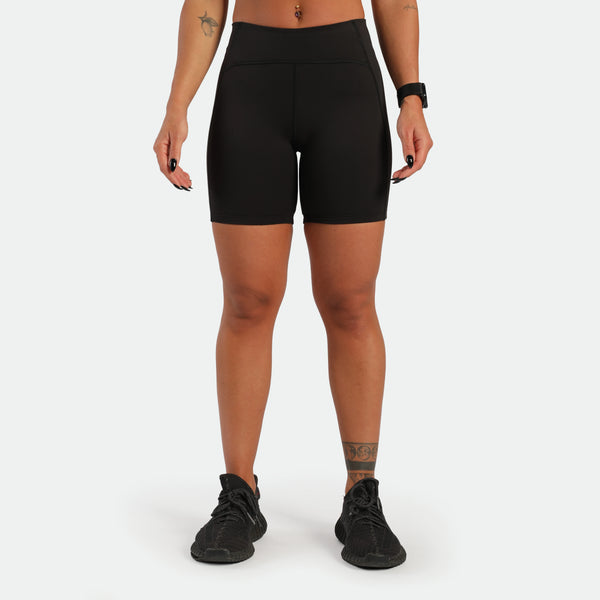 WOMEN-CREED-LEG DAY-SHORT (BLACK)