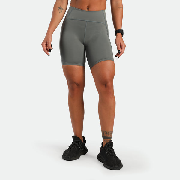 WOMEN-CREED-LEG DAY-SHORT (SAGE-GREY)