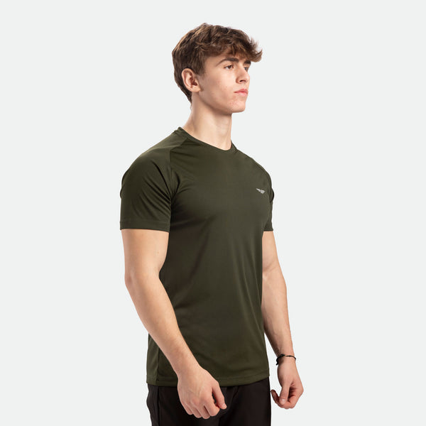 a fit man stand at right and wearing t-shirt dark olive with pants black 