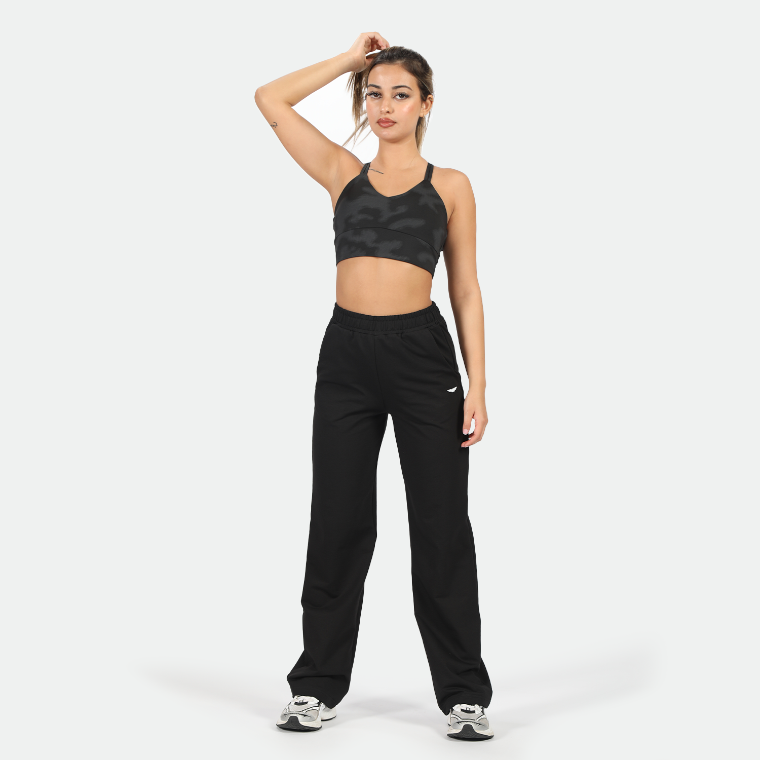 WOMEN-GO BEYOND-DAY TO DAY-PANTS (BLACK)