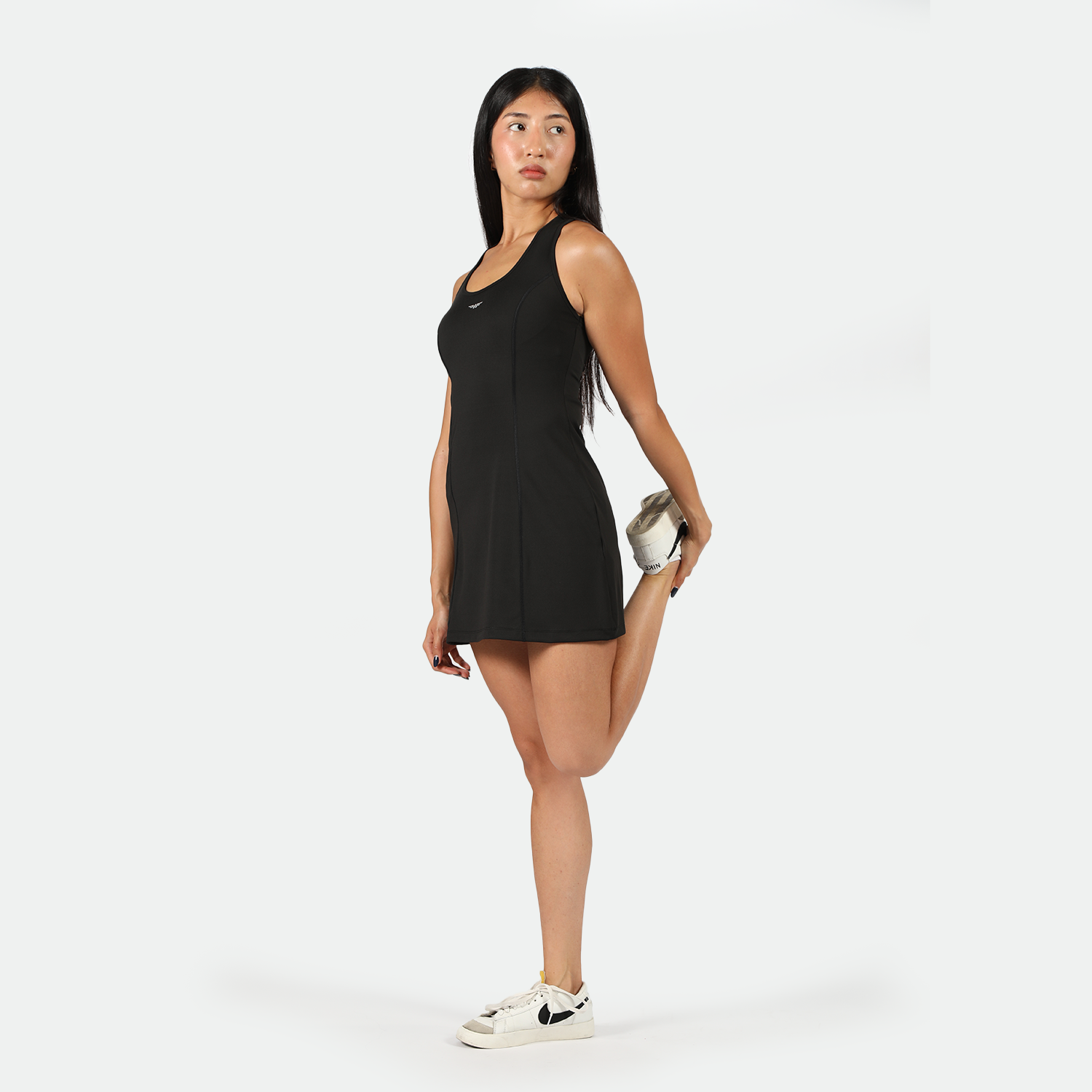 WOMEN-GO-BEYOND-SPORTS-DRESS (BLACK)