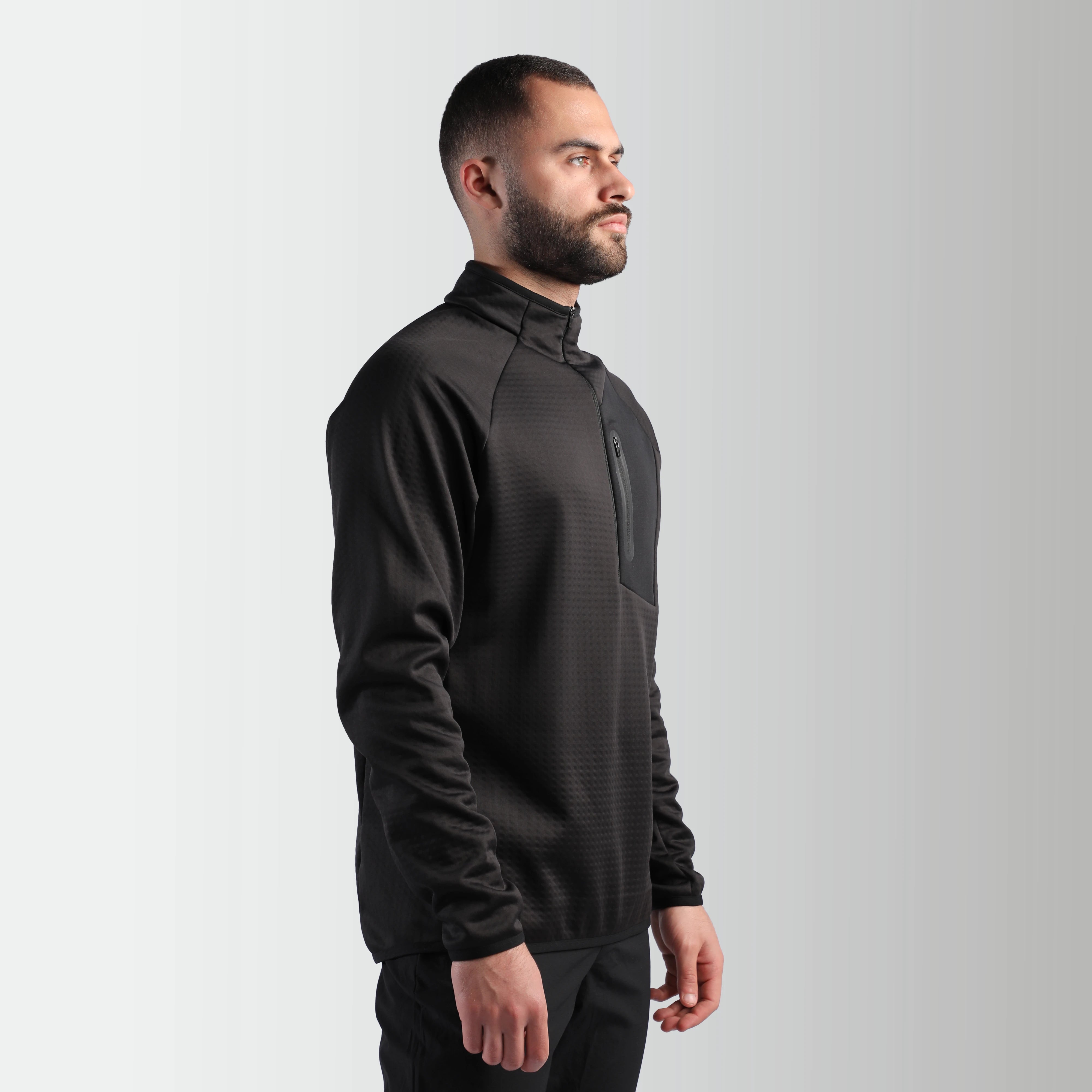 MEN-GO BEYOND-TECH-PULLOVER (BLACK)