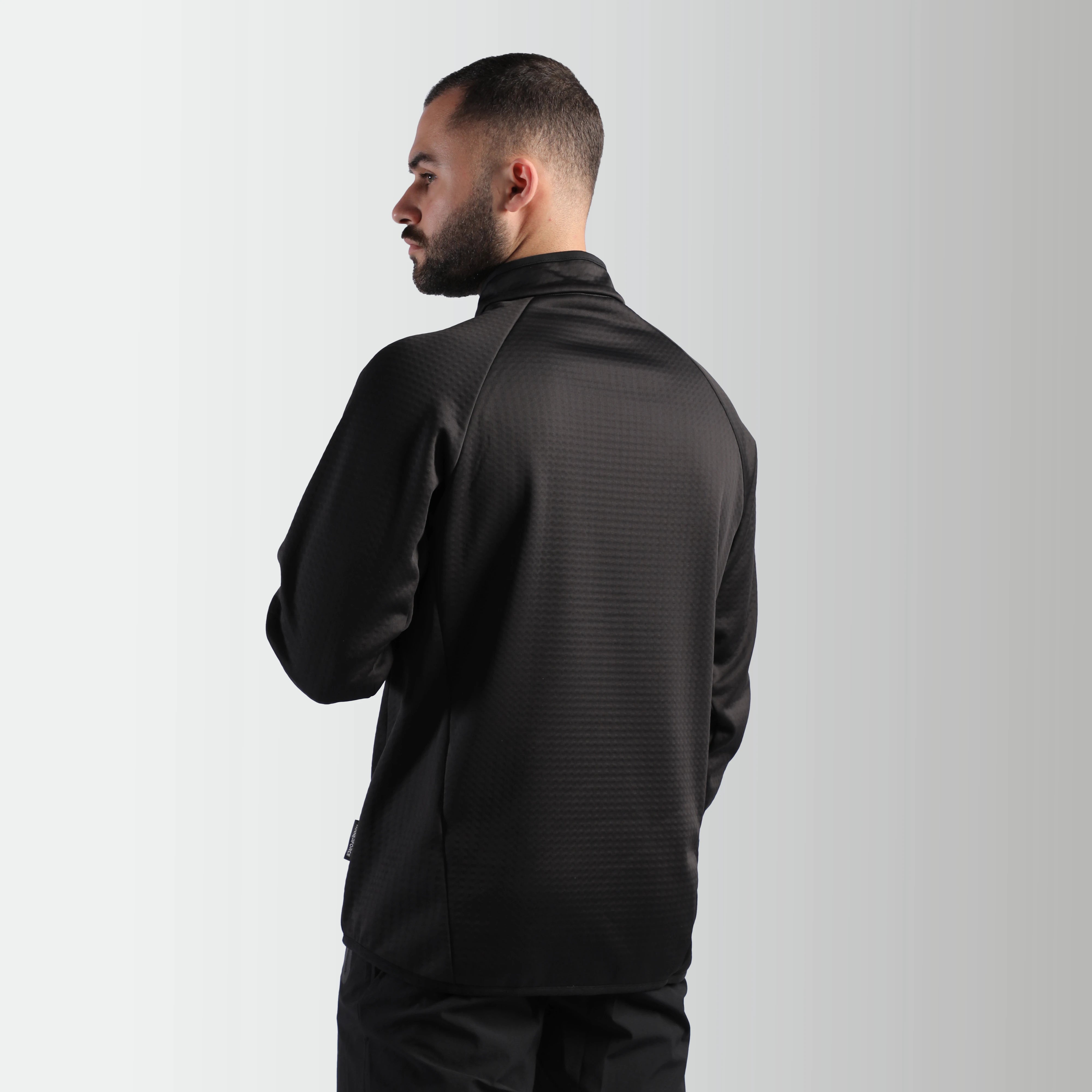 MEN-GO BEYOND-TECH-PULLOVER (BLACK)
