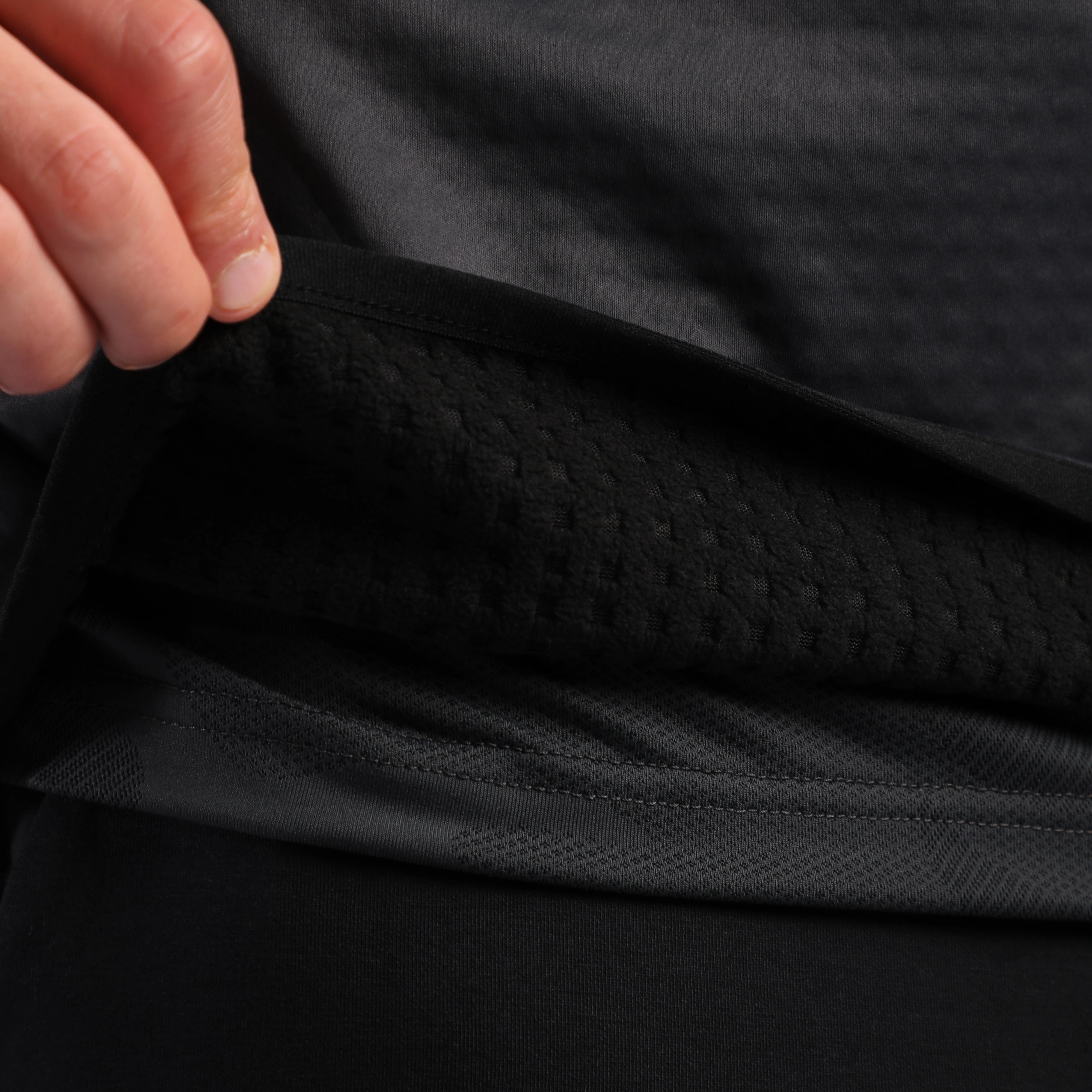 MEN-GO BEYOND-TECH-PULLOVER (IRON GREY)