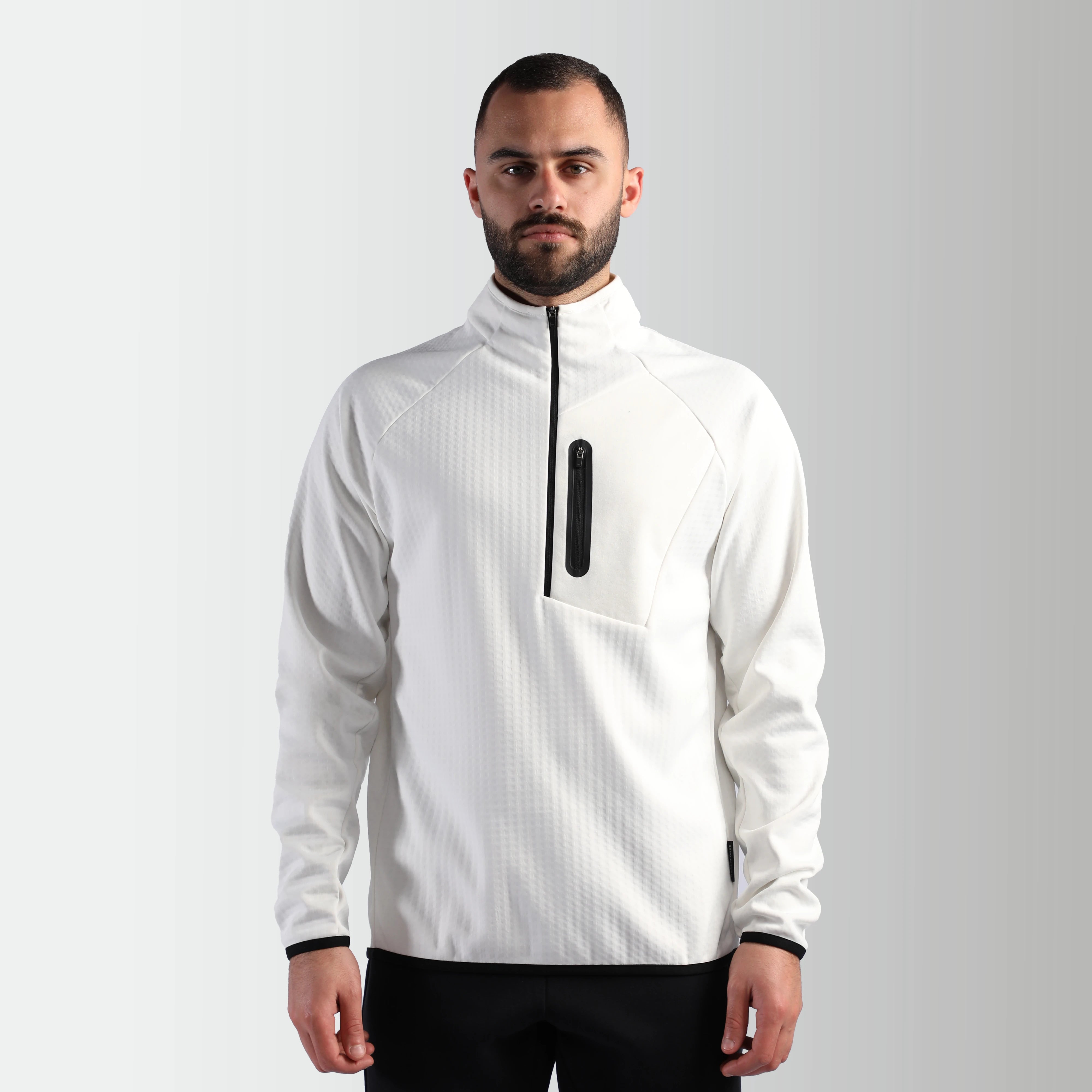MEN-GO BEYOND-TECH-PULLOVER (WHITE)