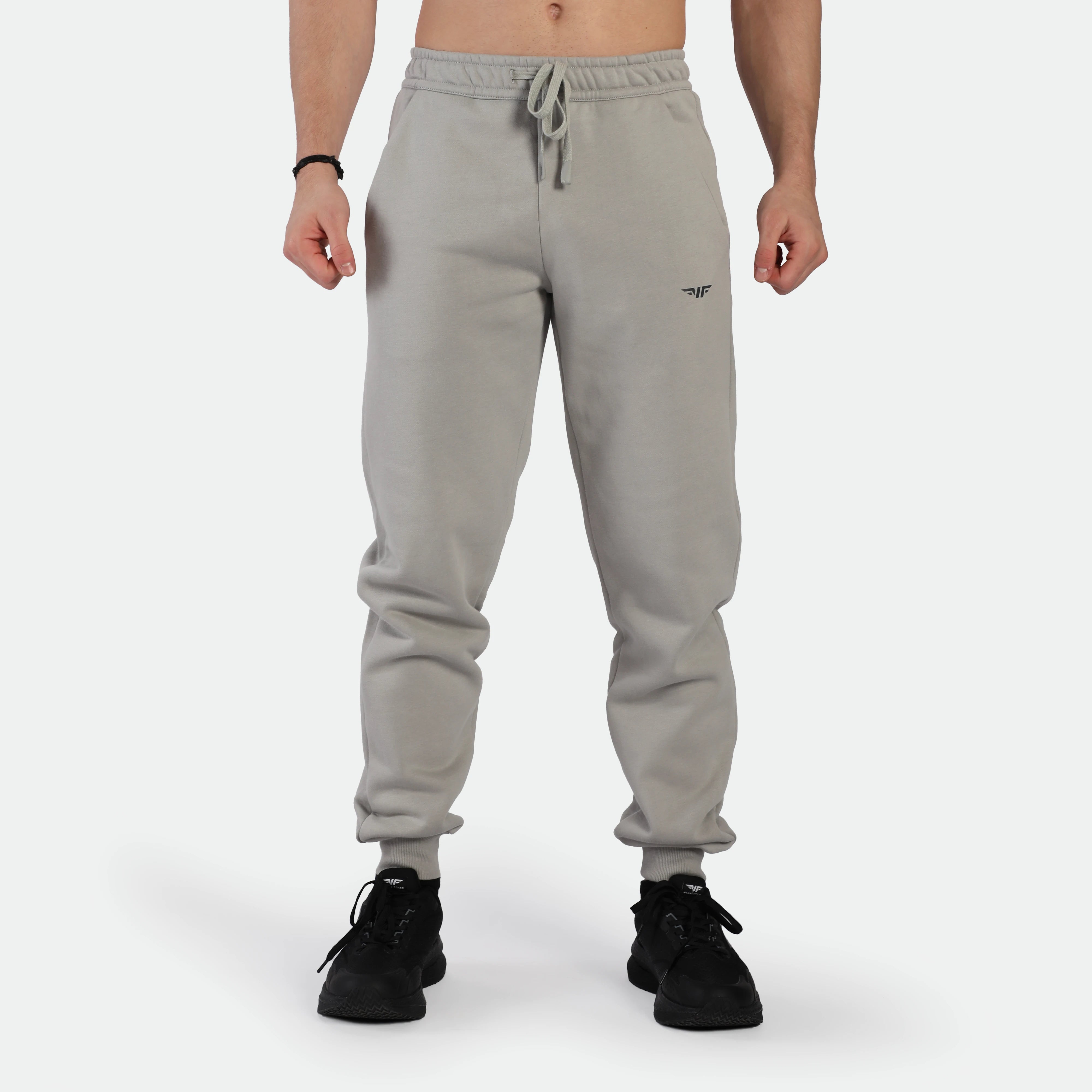 MEN-ESSENTIAL-EST-JOGGER (WARM GREY)