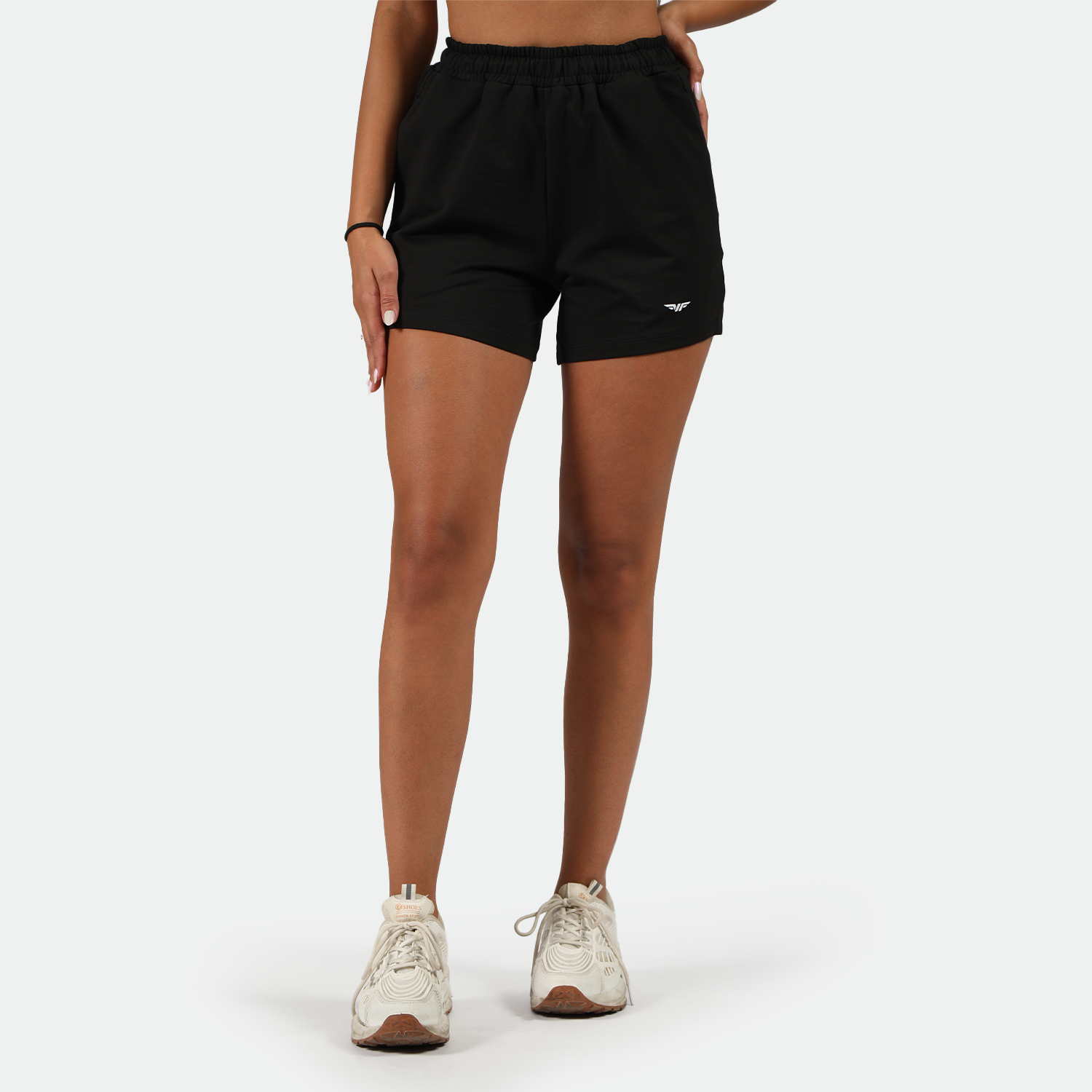 WOMEN-GO-BEYOND-SHORT (BLACK)