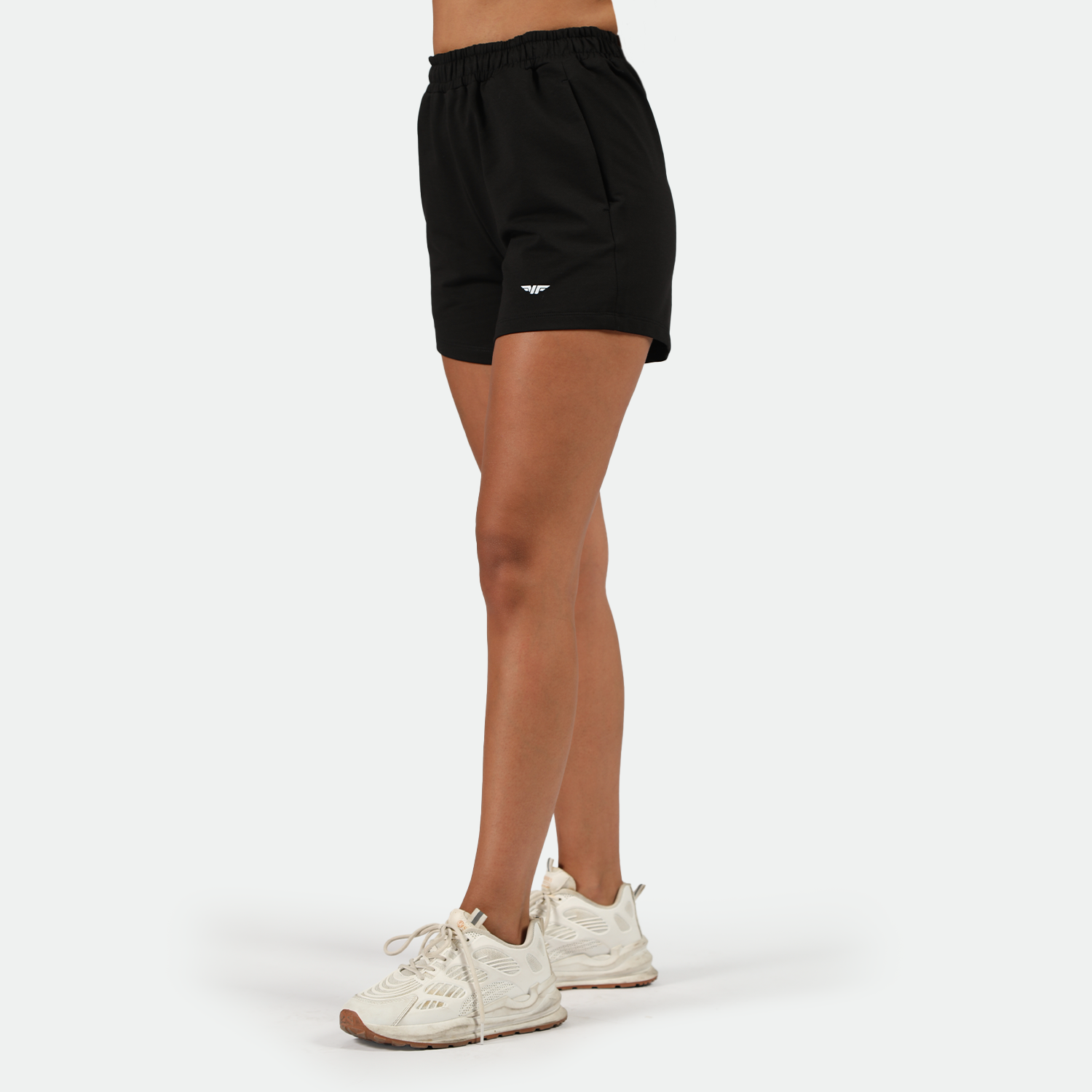 WOMEN-GO-BEYOND-SHORT (BLACK)