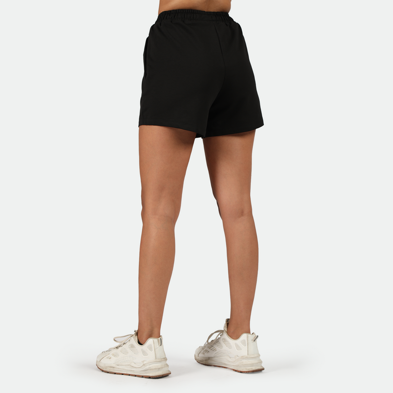 WOMEN-GO-BEYOND-SHORT (BLACK)