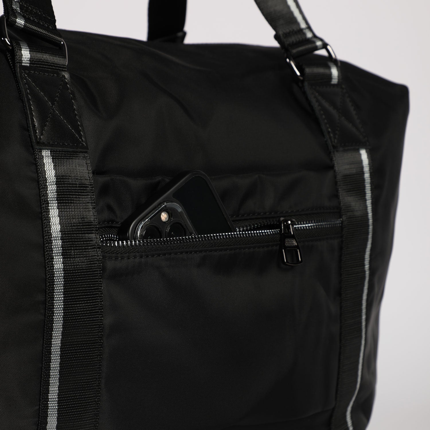 THE ESSENTIAL-FUNCTIONAL-BAG (BLACK)
