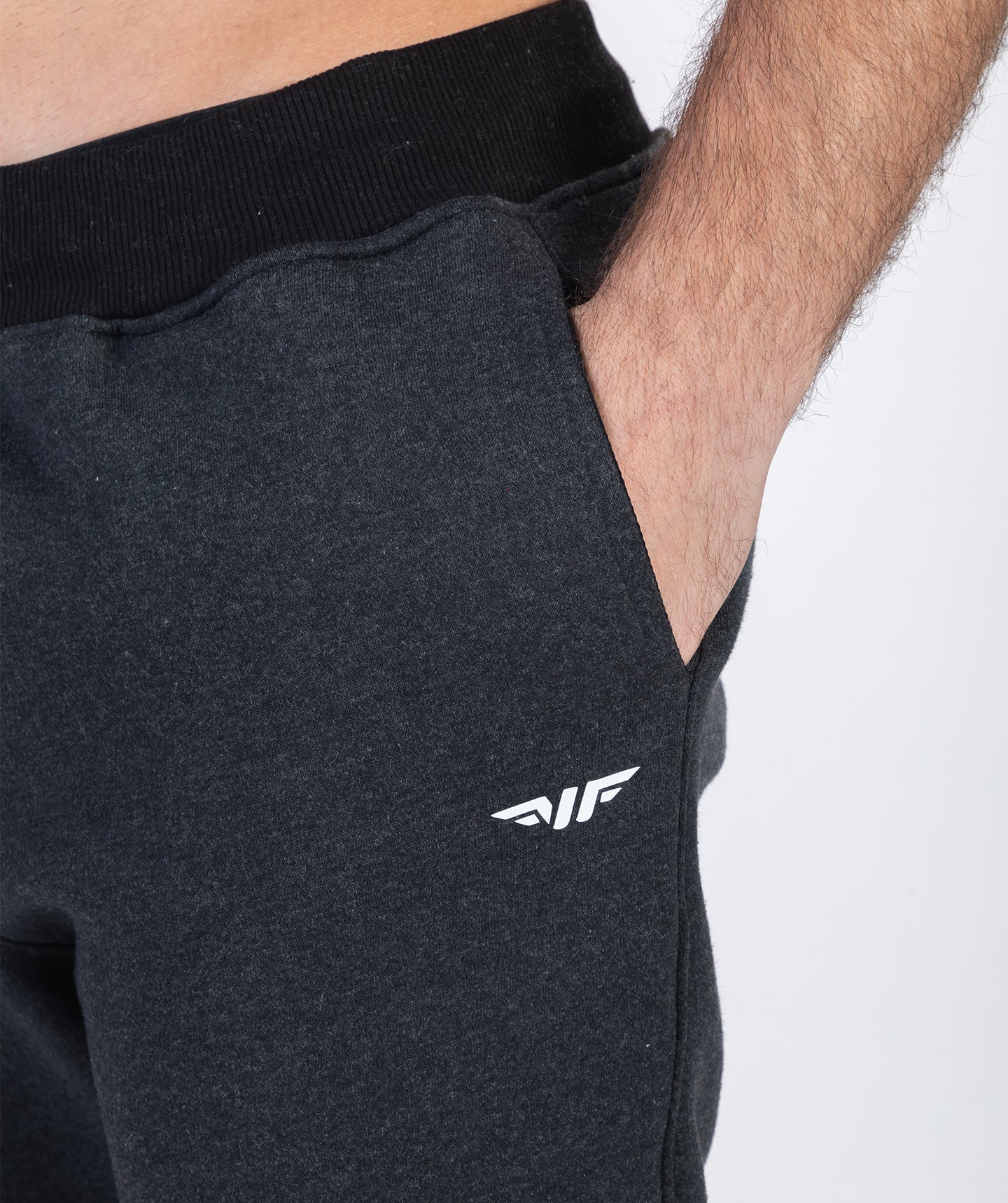 Take your workout look to the next level with these wonder joggers, featuring a sleek and modern design reminiscent of Nike and Adidas.