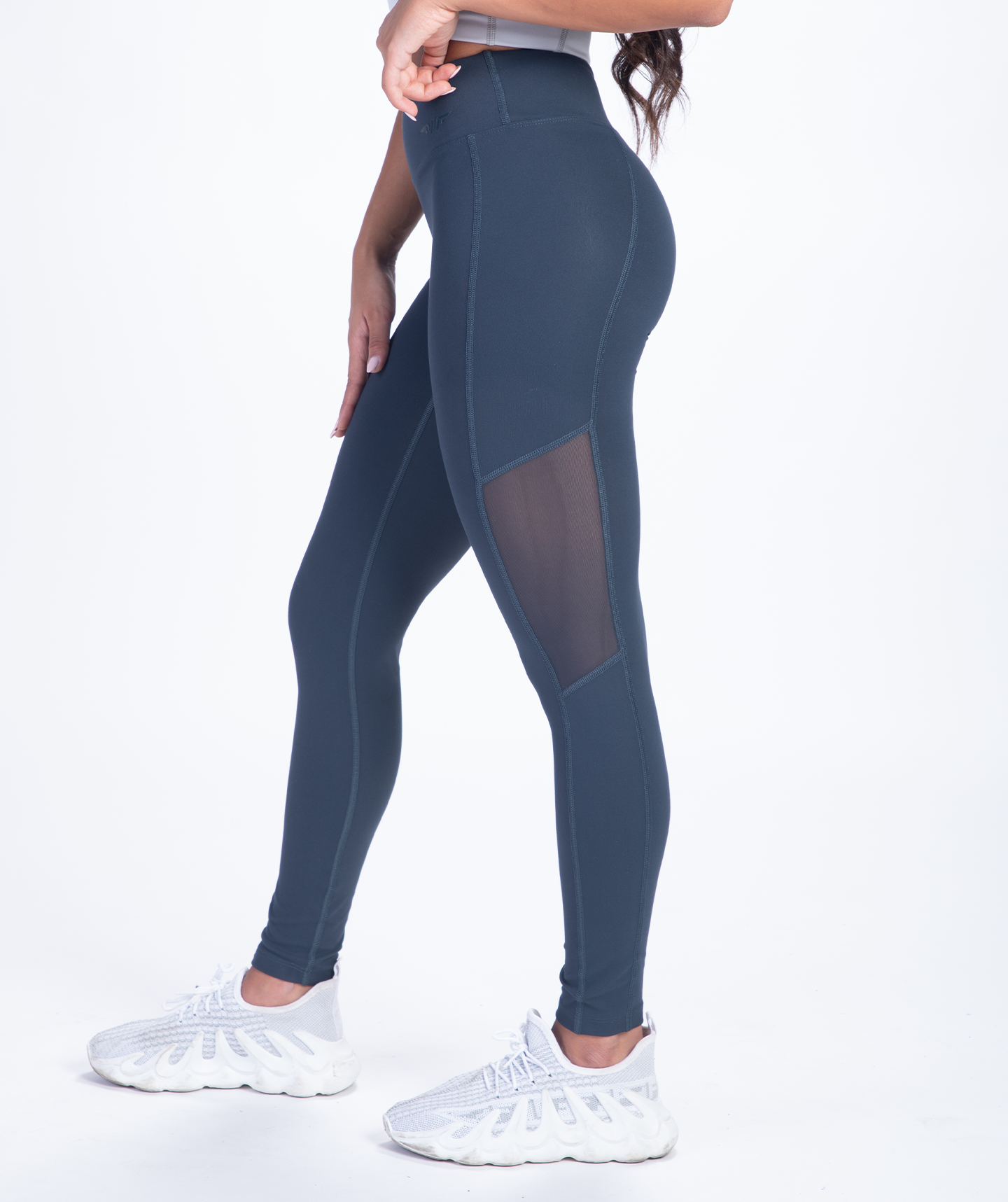 WOMEN MOVE LEGGING (IRON GREY)