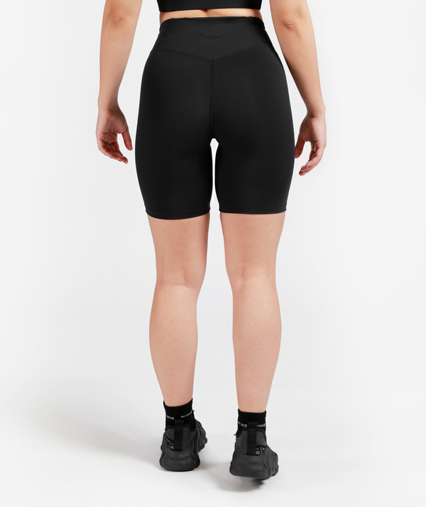 WOMEN-ESSENTIAL-SHORT-(VULCAN-BLACK)