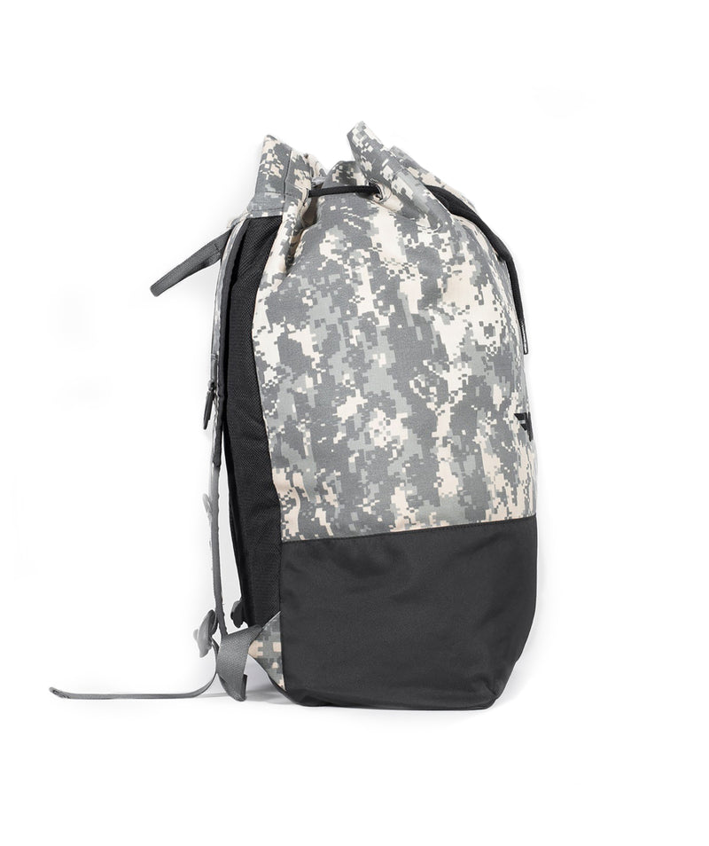 A drawstring bag with a gray digital camouflage pattern on the upper section and solid black fabric on the lower section ,the sides of backpack